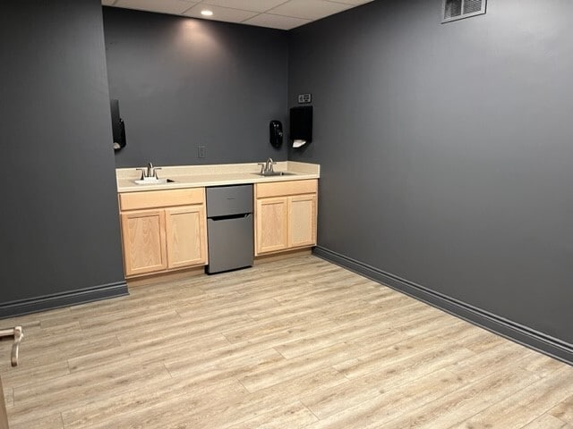 More Photos Of 440 W Centre Ave, Portage Office For Lease