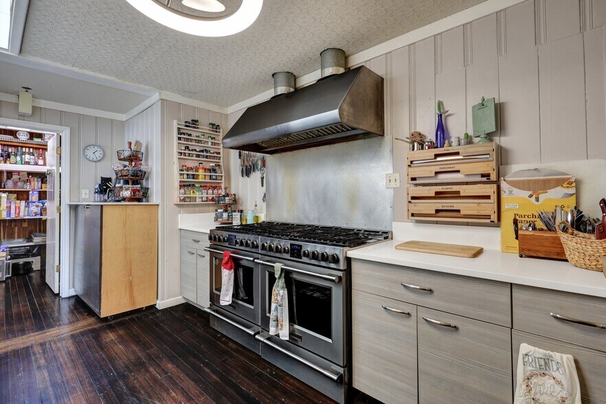 More Photos Of 24 Van Horne Ave, Tybee Island Hospitality For Sale
