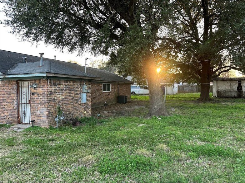 More Photos Of 3110 Druid St, Houston Land For Sale