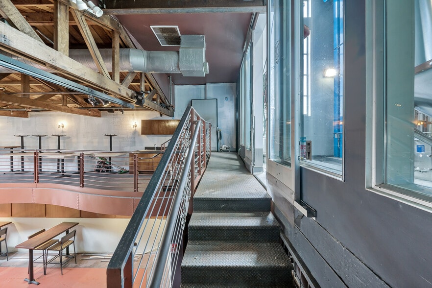 More Photos Of 1326 9th Ave, San Francisco Restaurant For Sale