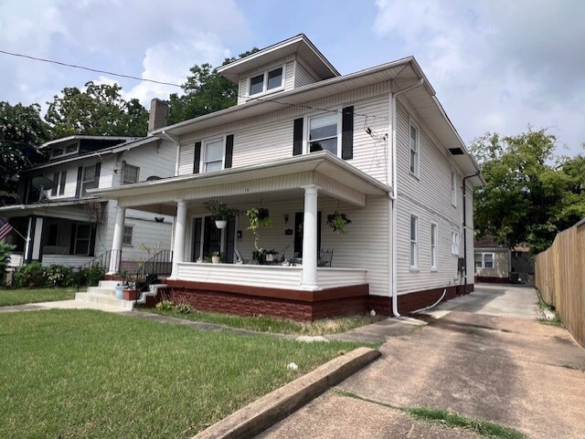 Primary Photo Of 15 S Barksdale St, Memphis Apartments For Sale