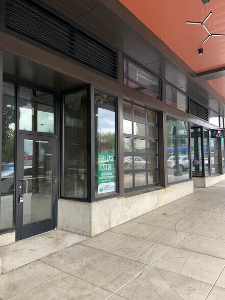 More Photos Of 77 NE Grand Ave, Portland Apartments For Lease