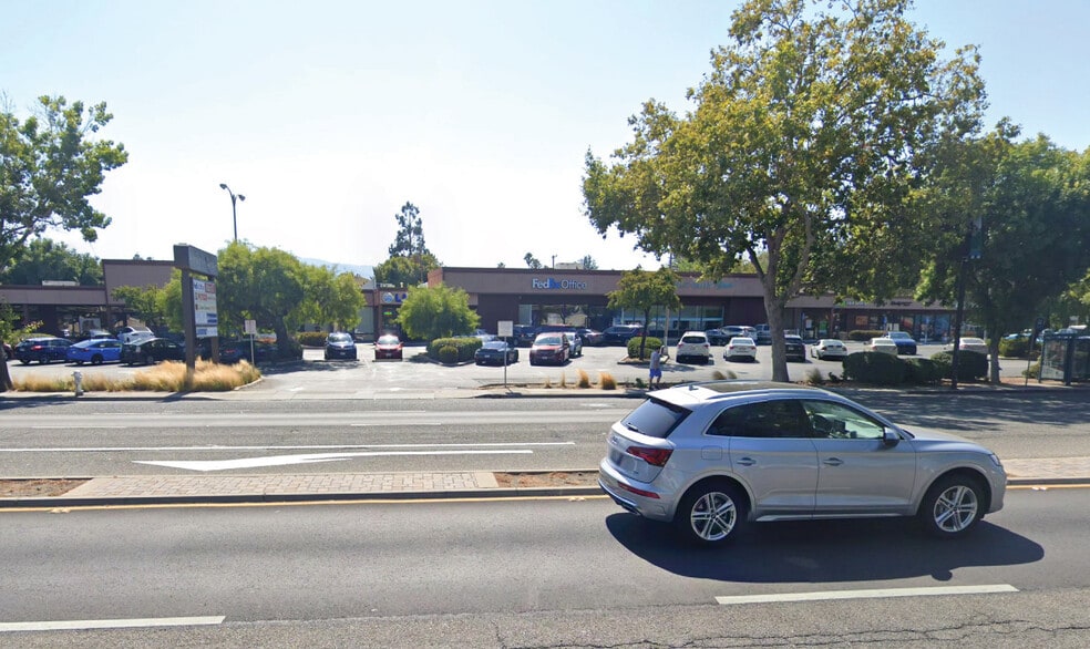 More Photos Of 1911-1949 W El Camino Real, Mountain View Unknown For Lease