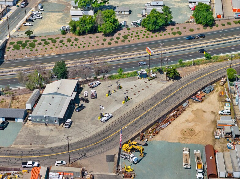 More Photos Of 351 N Beckman Rd, Lodi Land For Lease