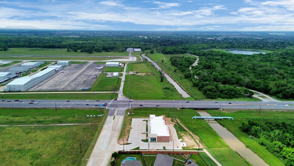 Primary Photo Of 440 Crown Garden Trail, Sugar Land Freestanding For Lease