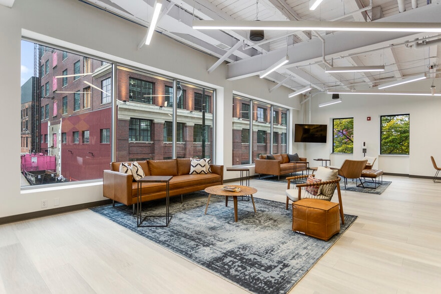 More Photos Of 220 W Congress St, Detroit Coworking Space