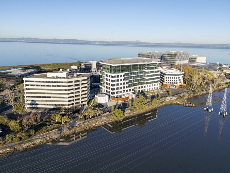 More Photos Of 567 Airport Blvd, Burlingame Office For Lease