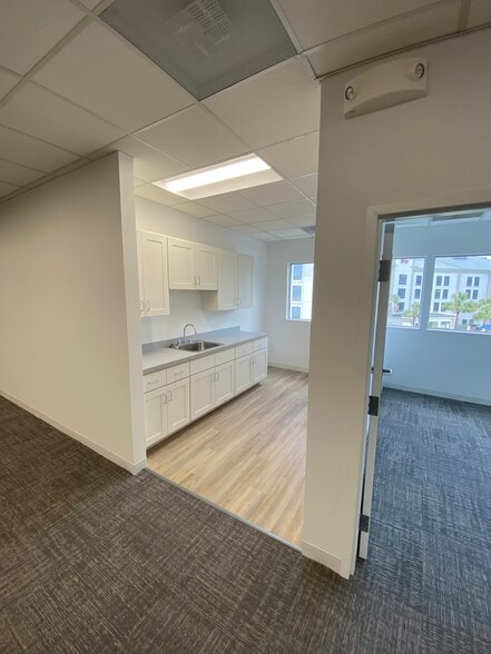 More Photos Of 7410 Northside Dr, North Charleston Medical For Lease