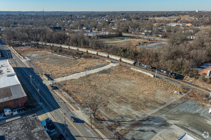 More Photos Of 1100 S Elm St, Greensboro Land For Lease