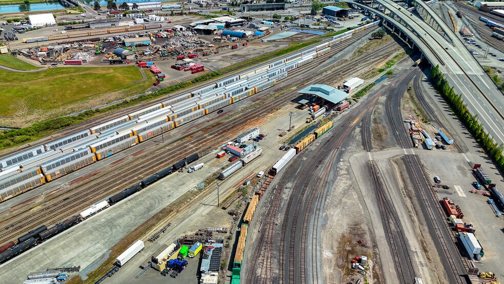 More Photos Of 467-517 E 18th St, Tacoma Warehouse For Sale