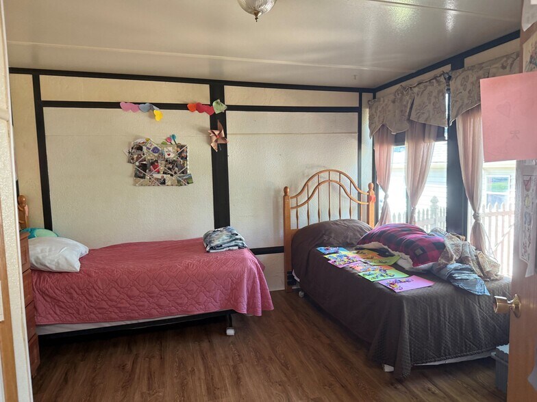 More Photos Of 13+/-Beds Established Memory Care Northern IL, Princeton Assisted Living For Sale