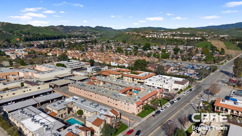 More Photos Of 31737 Ridge Route Rd, Castaic Apartments For Sale