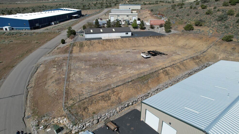 More Photos Of 60 Cygnet Dr, Mound House Industrial For Sale
