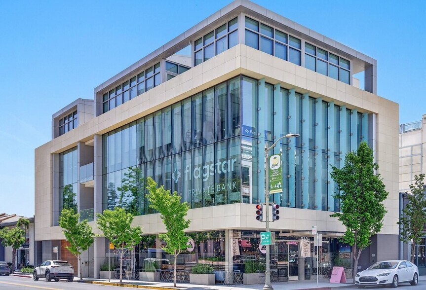 More Photos Of 640 Waverley St, Palo Alto Loft Creative Space For Sale