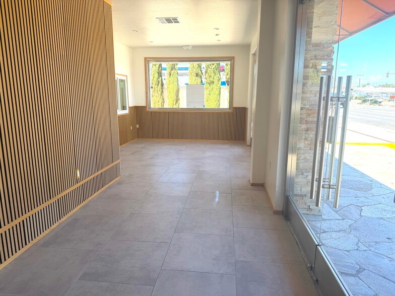 More Photos Of 13345 Euclid St, Garden Grove Restaurant For Lease