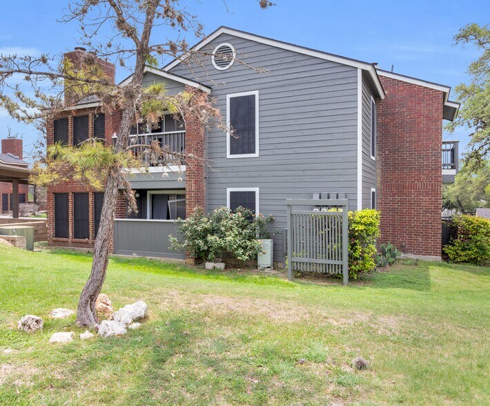 More Photos Of 13050 Park Xing, San Antonio Apartments For Sale