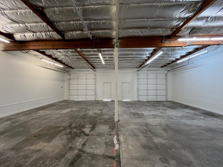 More Photos Of 7059 Commerce Cir, Pleasanton Warehouse For Lease