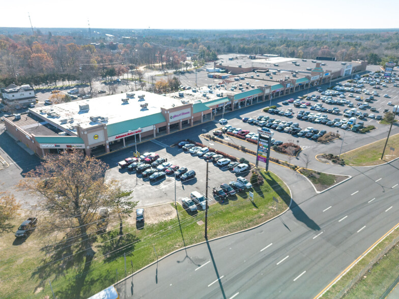 Primary Photo Of 1a Route 37 W, Toms River Unknown For Lease