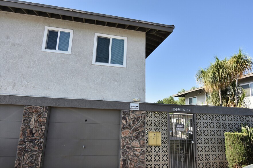 More Photos Of 25235 Pacific St, San Bernardino Apartments For Sale