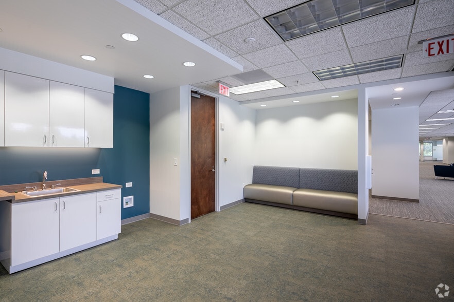 Photo of 3rd Floor Ste 320W