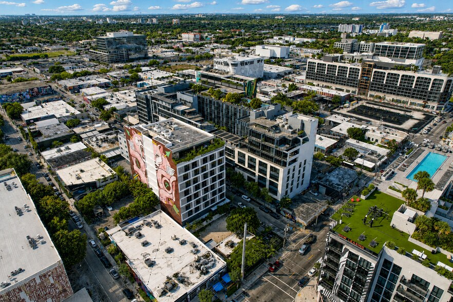 More Photos Of 218 NW 24th St, Miami Office Residential For Lease