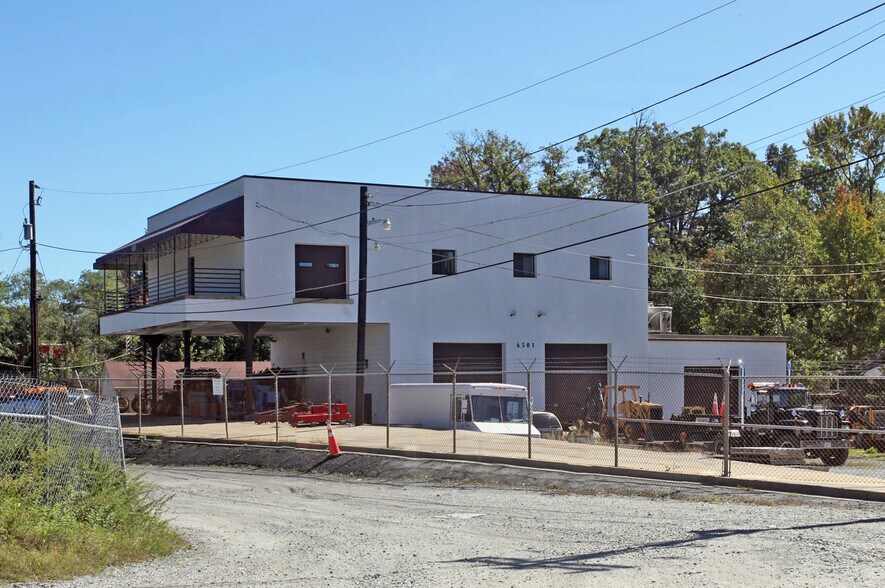Primary Photo Of 6501 Yochelson Pl, Clinton Warehouse For Lease