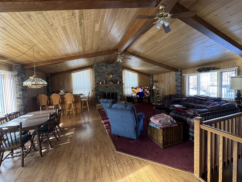 More Photos Of 346 Route 711, Jones Mills Convenience Store For Sale