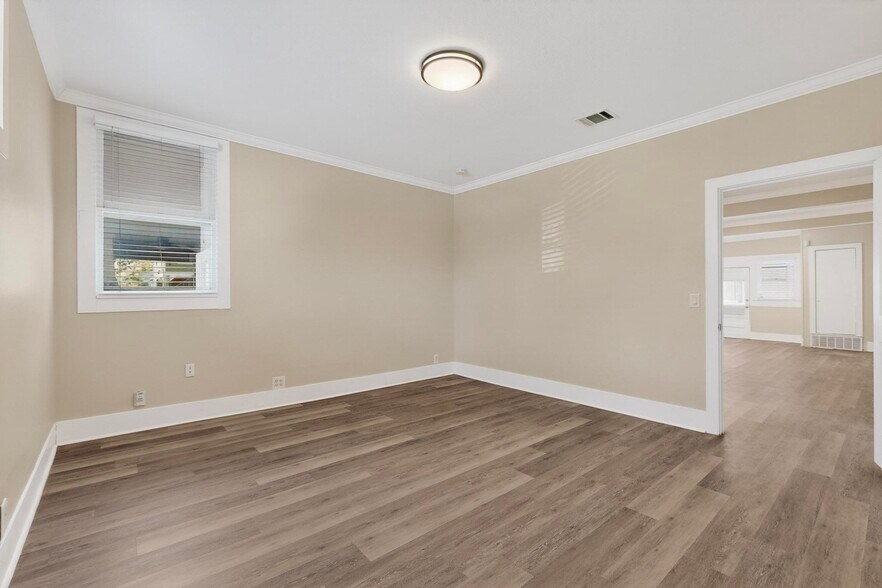 More Photos Of 78 San Marcos St, Austin Office Residential For Lease
