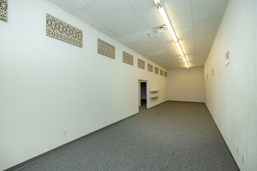 More Photos Of 226 E Ross St, Clearwater Freestanding For Sale
