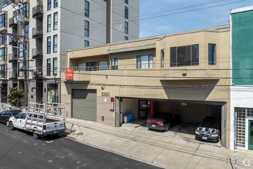 Primary Photo Of 3260 19th St, San Francisco Showroom For Lease