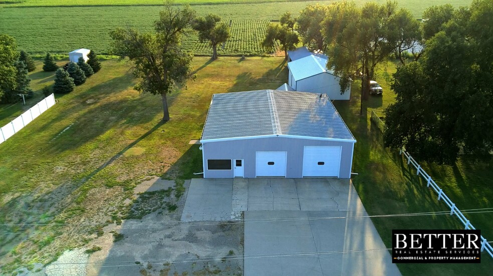 More Photos Of 408 Strickler St, Waco Flex For Sale