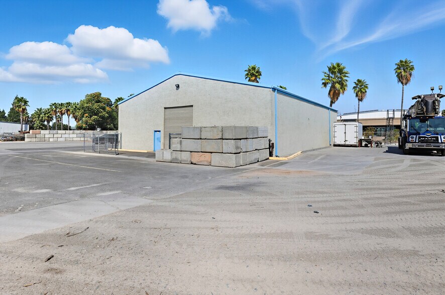 More Photos Of 240 Airpark Rd, Atwater Warehouse For Lease