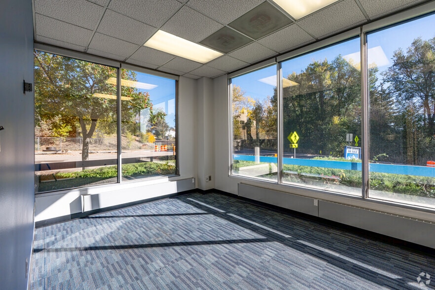 More Photos Of 3630 Sinton Rd, Colorado Springs Office For Sale