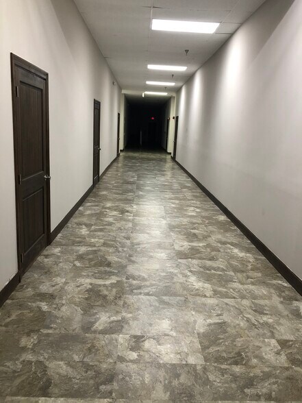 More Photos Of 6250 Memorial Dr, Stone Mountain Religious Facility For Lease