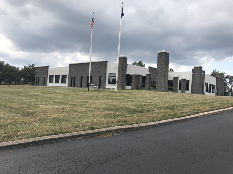 More Photos Of 360 Democrat Dr, Frankfort Office For Lease