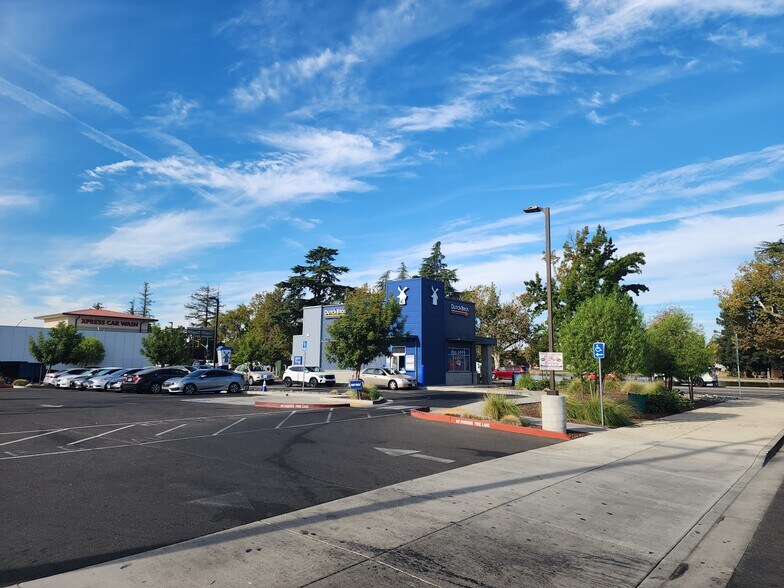 More Photos Of 1021 B St, Marysville General Retail For Sale