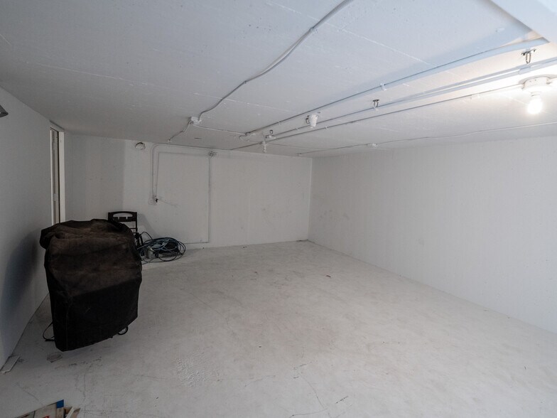 More Photos Of 400 S Air Depot Blvd, Oklahoma City Freestanding For Sale