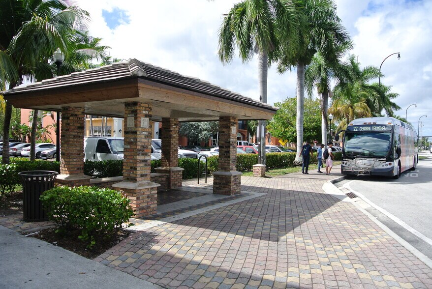 More Photos Of 3800 W Broward Blvd, Fort Lauderdale Office For Lease