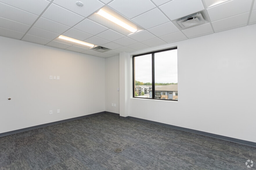 Photo of 4th Floor Ste 420