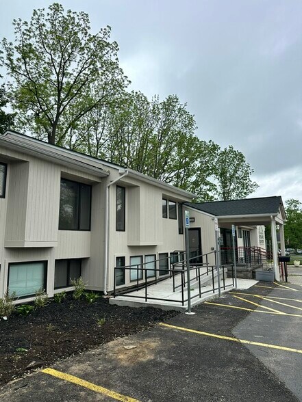 More Photos Of 656 Kreag Rd, Pittsford Office For Lease
