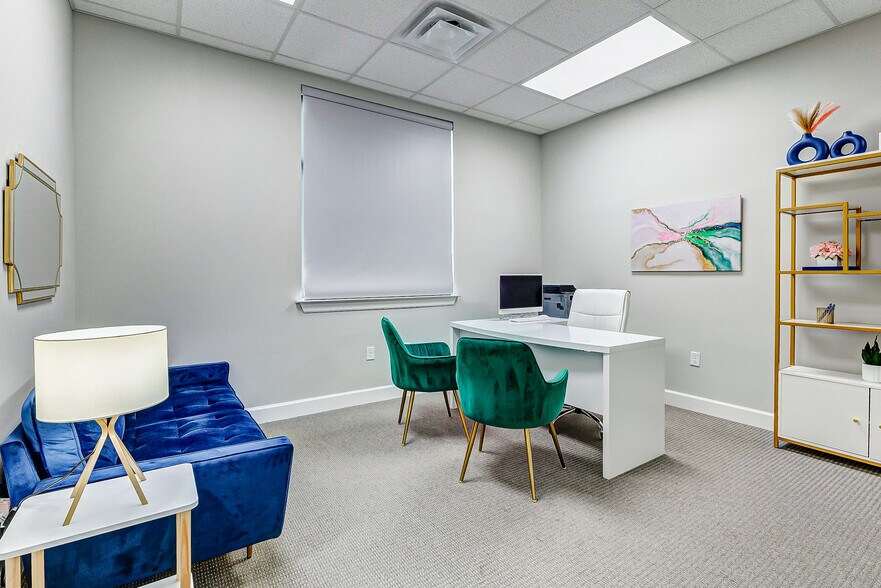 More Photos Of 26717 Westheimer Pky, Katy Medical For Sale