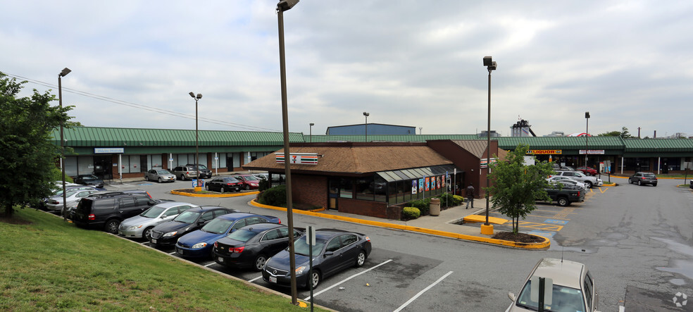 Primary Photo Of 1201-1233 Brentwood Rd NE, Washington Storefront For Lease