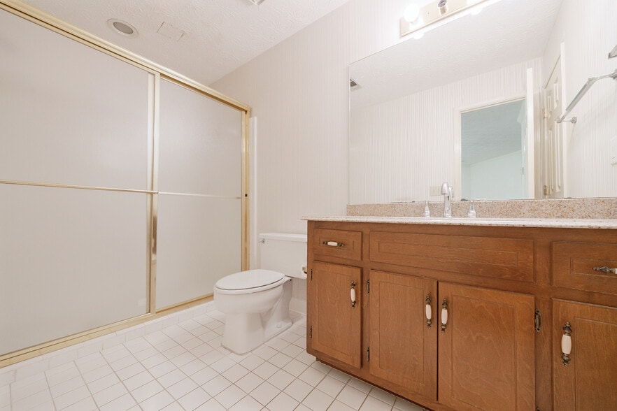 More Photos Of 783 Holcomb Bridge Rd, Norcross Office For Sale