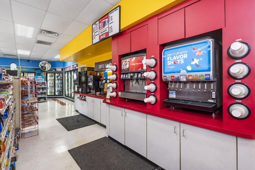 More Photos Of 103 Brookside, Saddlebrooke General Retail For Sale