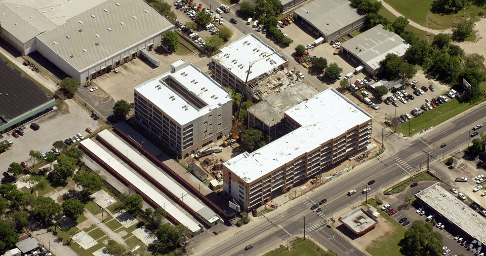 More Photos Of 4361 S Congress Ave, Austin Apartments For Sale