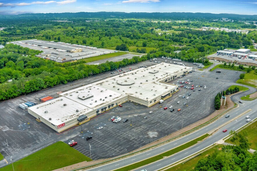 More Photos Of 4083 Cloud Springs Rd, Ringgold General Retail For Sale