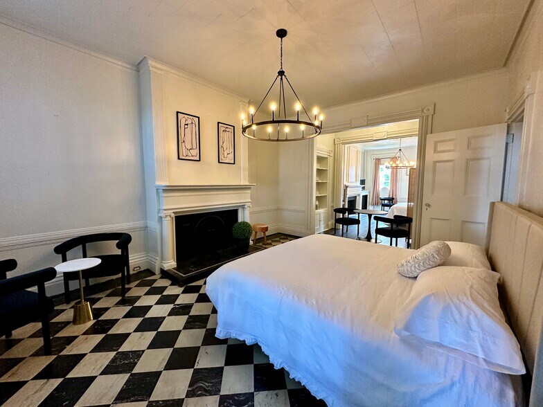 More Photos Of , Geneva Unknown For Sale