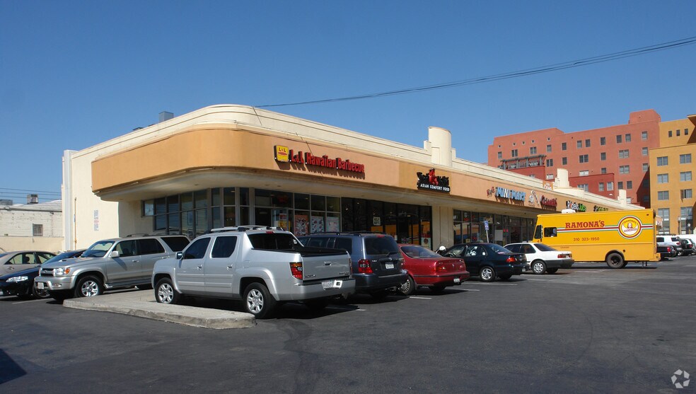 More Photos Of 319 S Arroyo Pky, Pasadena Unknown For Lease