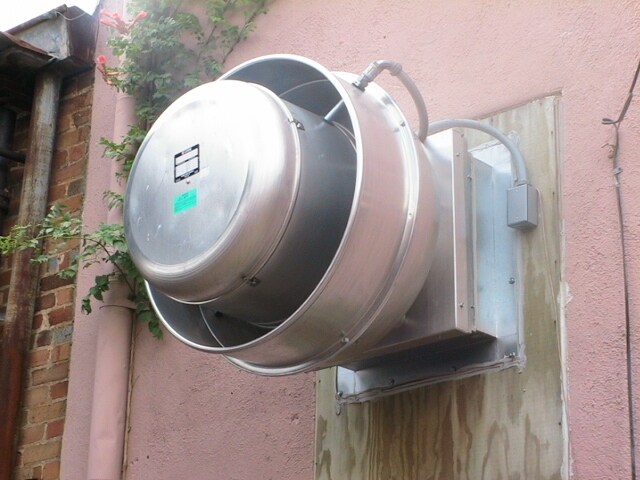 More Photos Of 121 S Henderson St, Rusk Restaurant For Sale