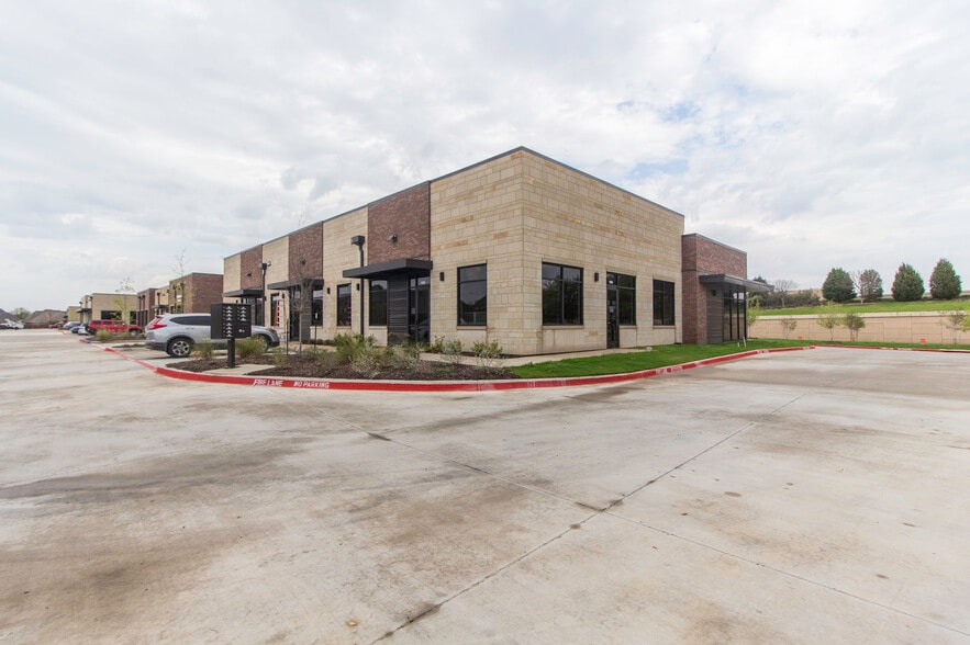 More Photos Of 113 E State Highway 121, Coppell Office For Sale